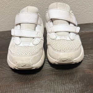 Nike Airmax Toddler White Sneakers - 10